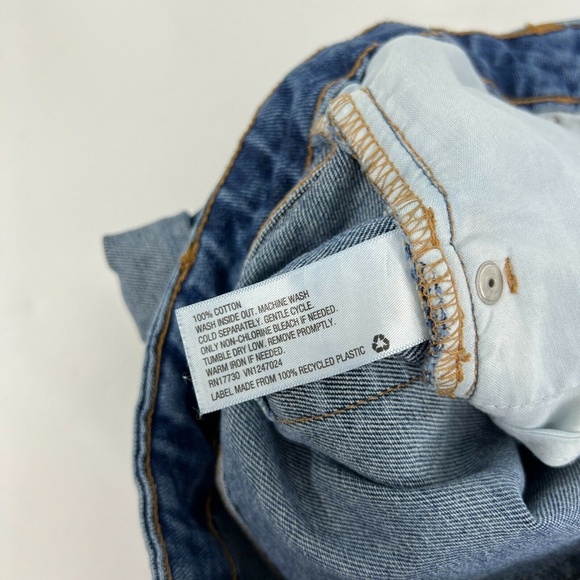 Wild Fable Denim Shorts Womens Size 12 Blue Jean High Rise Bermuda Distressed - Picture 3 of 8